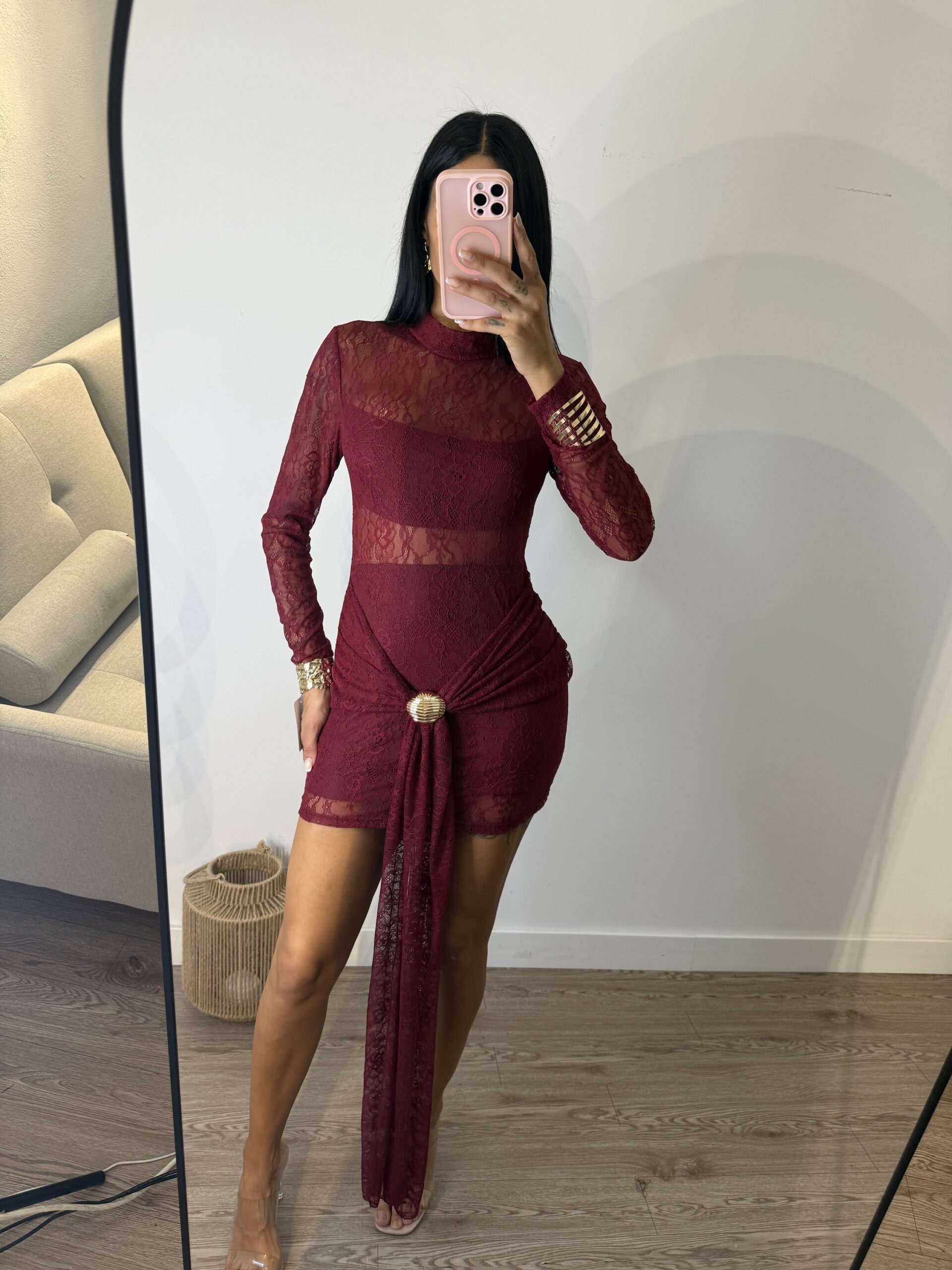 Vestido Encaje Burdeos Detall Dorado