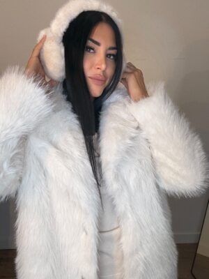 Alternative view of Orejeras Pelito