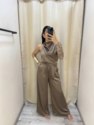 Conjunto Satinado Asimétrico Taupe