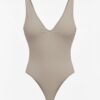 Body Licra Escote V Taupe