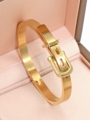 Alternative view of Pulsera Triple