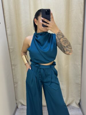 Conjunto Satinado Asimétrico Verde Petróleo