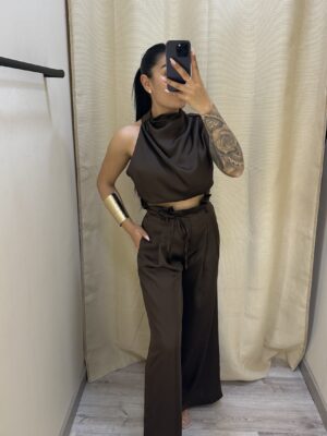 Conjunto Satinado Asimétrico Chocolate